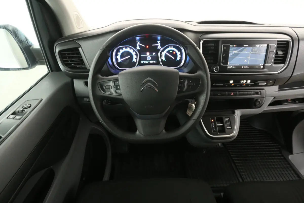 Elektrisch 75 kWh L3H1 | Snelladen | SOH 91% | Clima | Camera | Cruise | 3 Zits | Carplay | Parkeersens.
