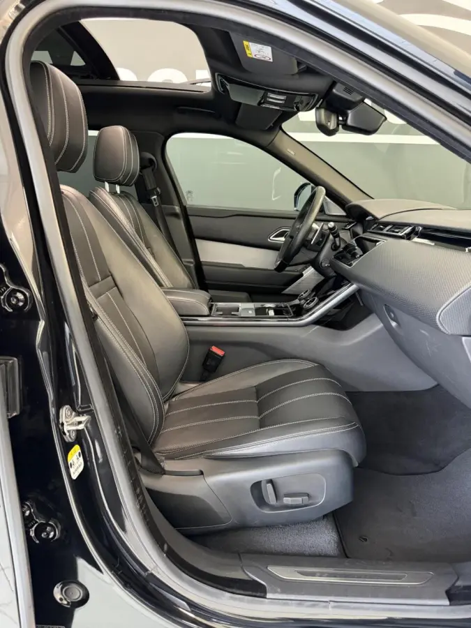 2.0 P250 Turbo AWD R-Dynamic HSE
