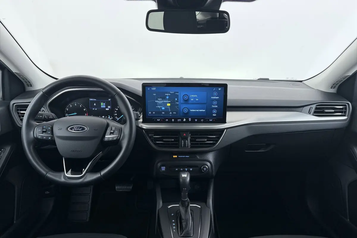 1.0 EcoBoost Hybrid Titanium | Org NL | CarPlay | Cruise Control | Climate Control | PDC | ST-Line Velgen |