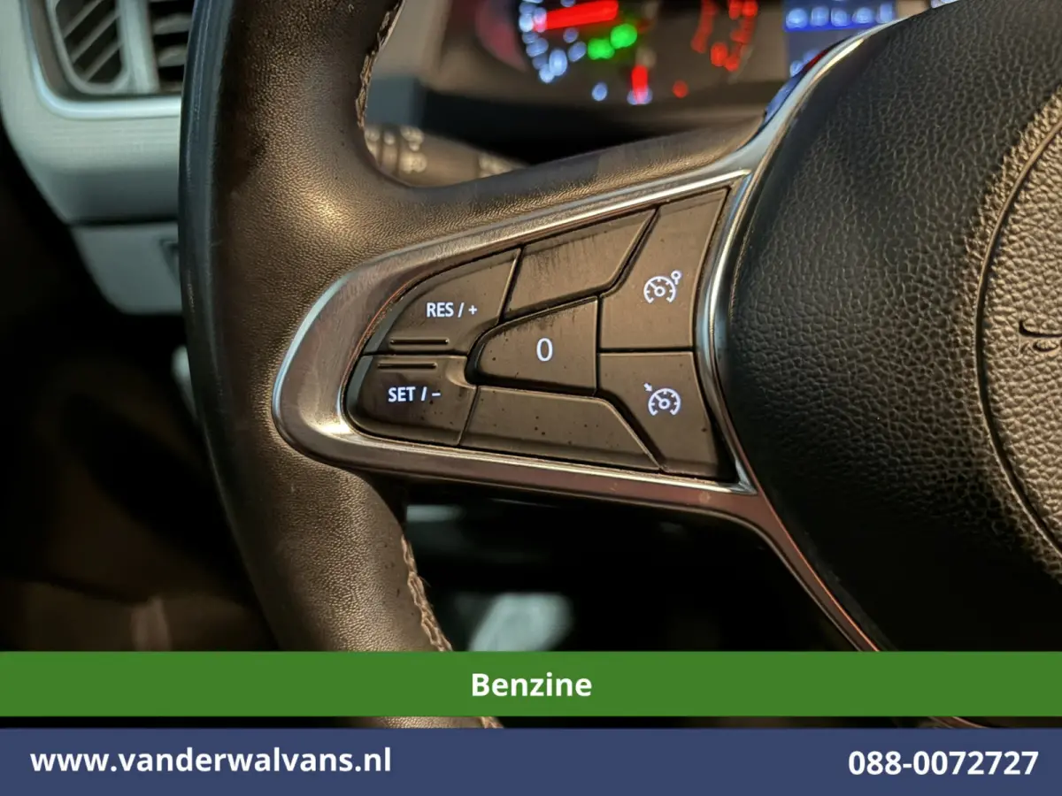 1.3 TCe 131pk Benzine L1H1 Euro6 Airco | Camera | LED | Apple Carplay | Cruisecontrol Android Auto, Parkeersensoren, Elektrische inklapbare spiegels, 1500kg trekvermogen