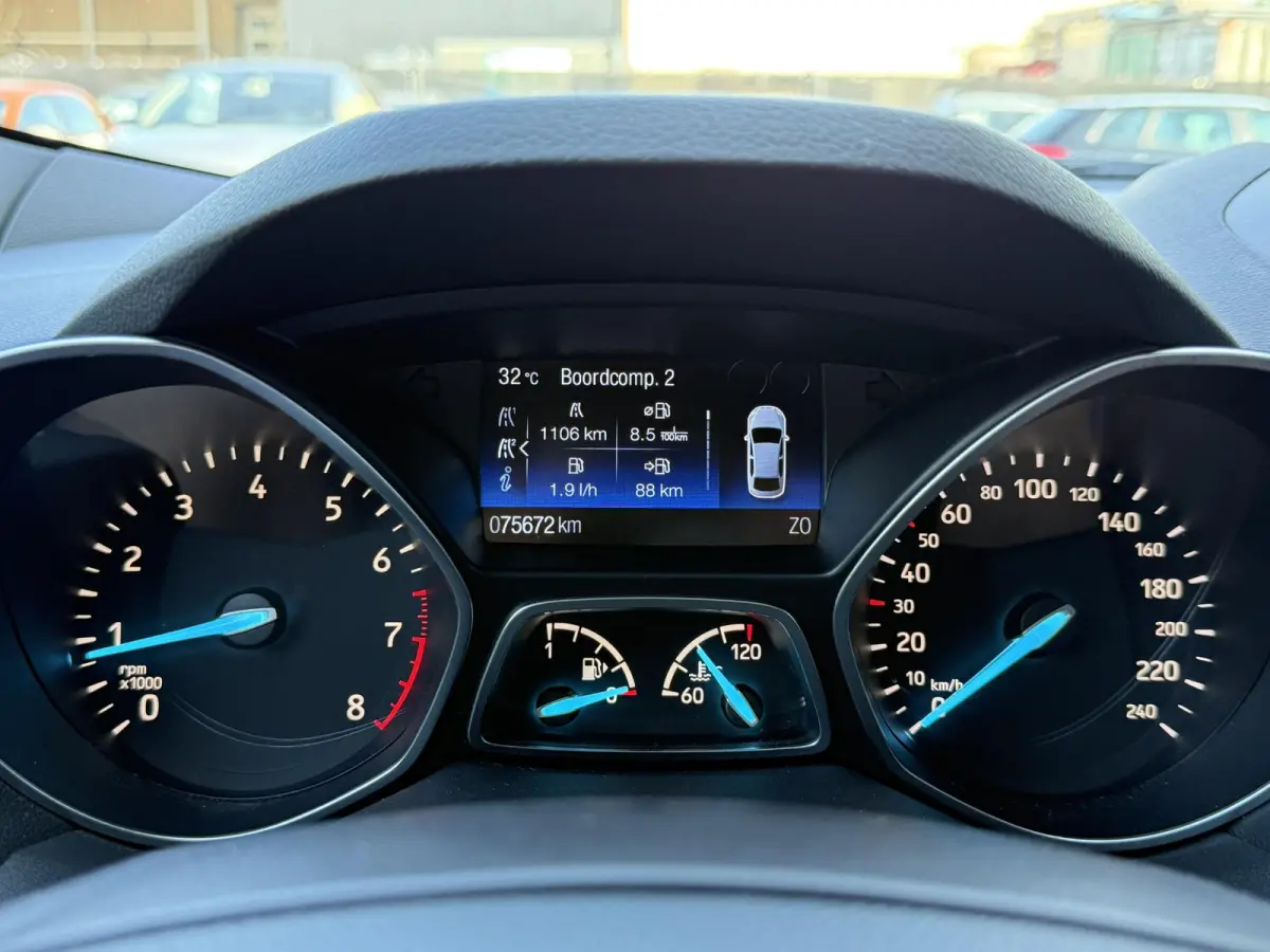 1.5 EcoBoost ST Line 1e Eigenaar|Carplay|Trekhaak|Navi|Stoel+Stuurverw|Adap Cruise|PDC V+A|Clima|Cruise|APK tot 10-2027