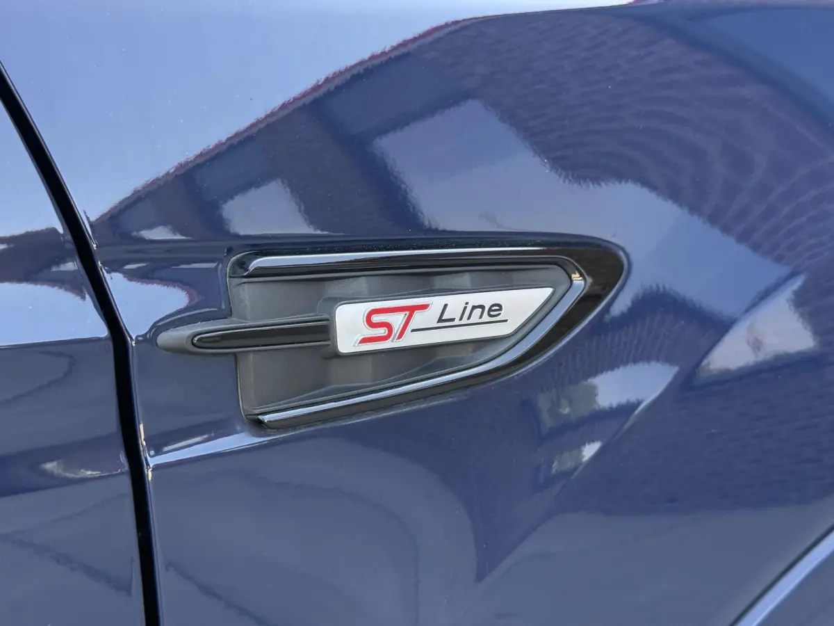 1.5 EcoBoost ST Line 1e Eigenaar|Carplay|Trekhaak|Navi|Stoel+Stuurverw|Adap Cruise|PDC V+A|Clima|Cruise|APK tot 10-2027