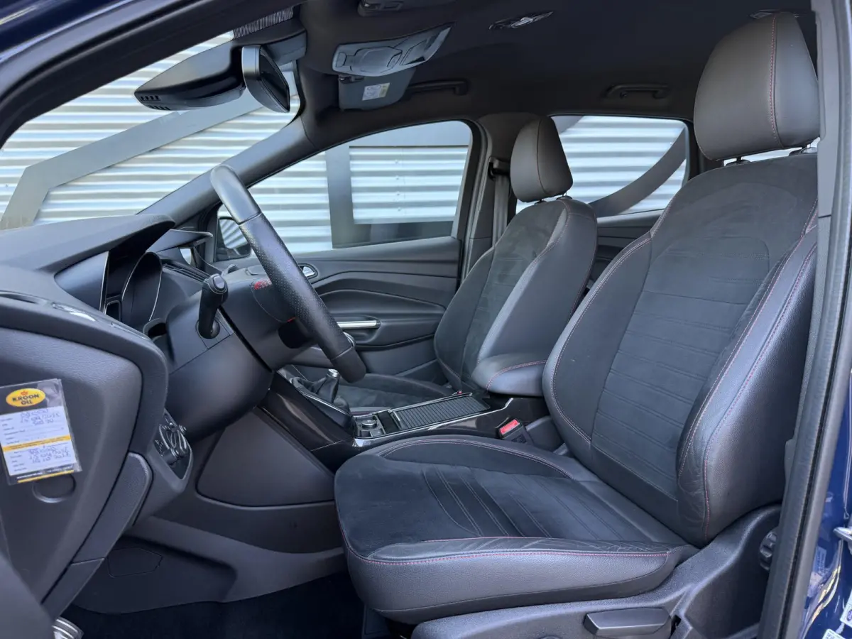 1.5 EcoBoost ST Line 1e Eigenaar|Carplay|Trekhaak|Navi|Stoel+Stuurverw|Adap Cruise|PDC V+A|Clima|Cruise|APK tot 10-2027