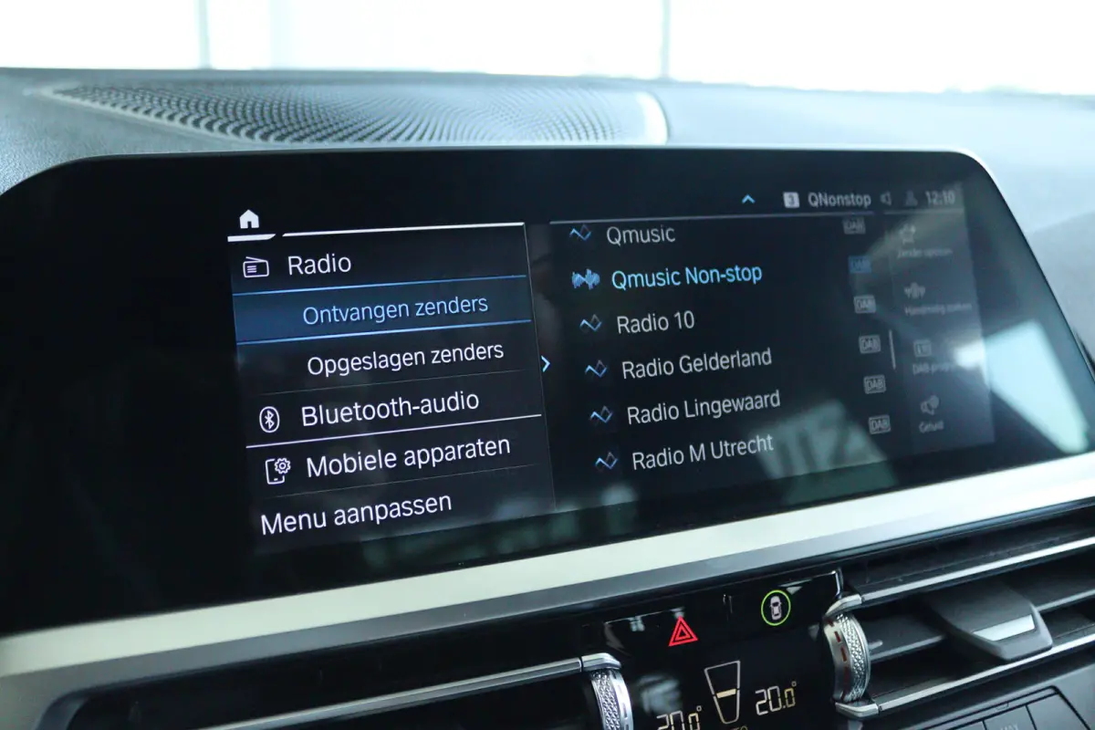 320e Business Edition Plus M-Sport | 96% SoH | Cruise Control | Camera | Climate Control | Navi | Carplay | HiFi | LED | 18 Inch | Getint Glas