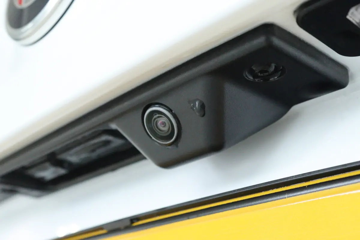 2.0 T Veloce AWD | Adapt. Cruise | Schuifdak | Camera | Memory | Elektr. Stoelen | Memory | Carplay | Navi | Keyless | Stoel+Stuurverwarming