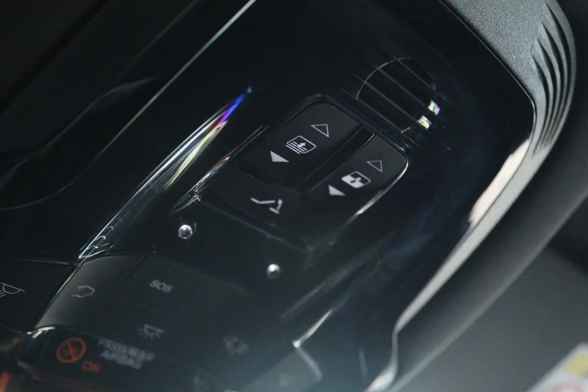 2.0 T Veloce AWD | Adapt. Cruise | Schuifdak | Camera | Memory | Elektr. Stoelen | Memory | Carplay | Navi | Keyless | Stoel+Stuurverwarming