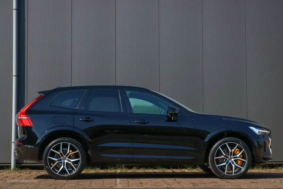 2.0 T8 Plug-in-hybrid AWD Polestar Engineered | SOH 97% | Long Range | Pano | Trekhaak | Harman/Kardon