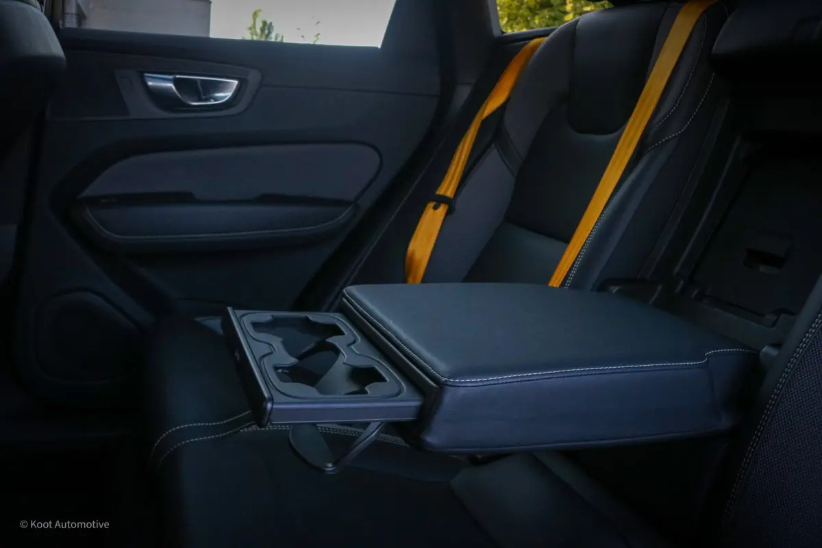 2.0 T8 Plug-in-hybrid AWD Polestar Engineered | SOH 97% | Long Range | Pano | Trekhaak | Harman/Kardon