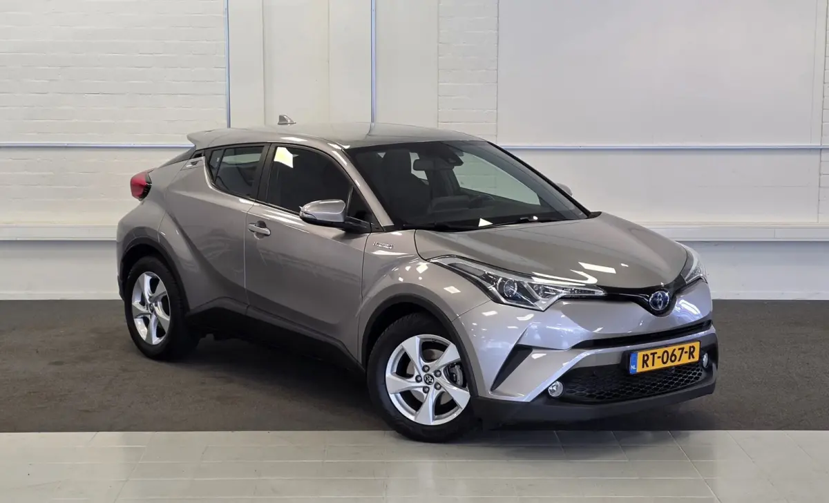 1.8 Hybrid Dynamic Trekhaak Allseason Camera Navi Mooi!