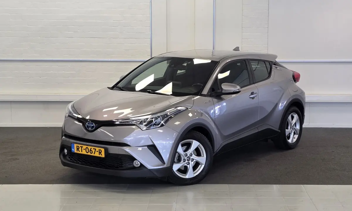 1.8 Hybrid Dynamic Trekhaak Allseason Camera Navi Mooi!