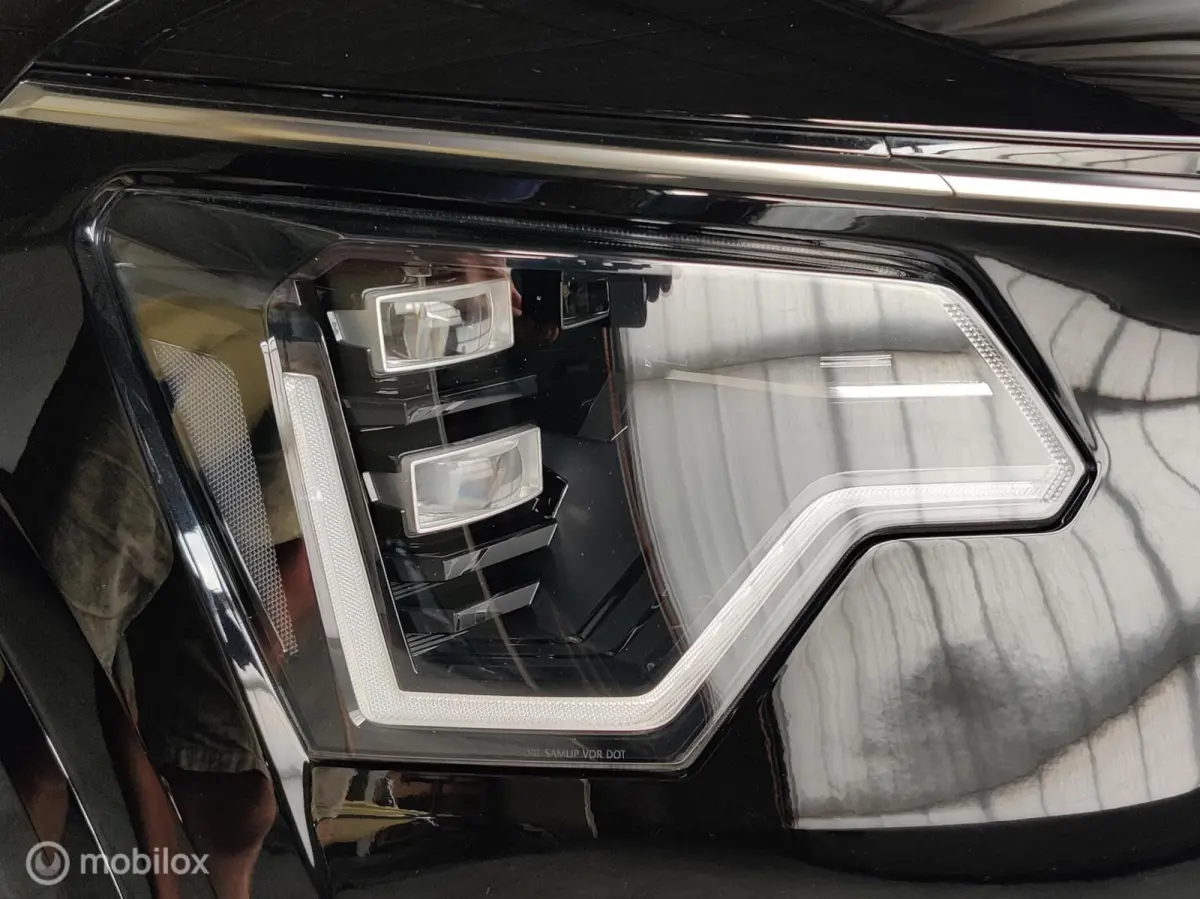 1.6 GDi HEV Dynamic+Line|HuD|LED|Keyless|Navi|Camera|DodeH