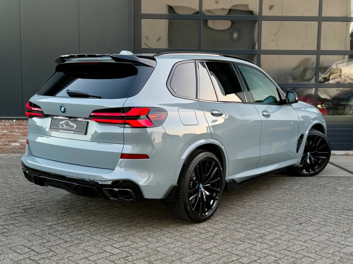 XDrive50e M Sport Pano|M seat|Skylounch|H&K|Trekh|Voll