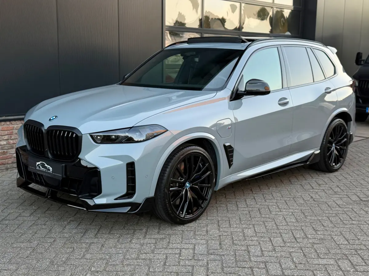XDrive50e M Sport Pano|M seat|Skylounch|H&K|Trekh|Voll