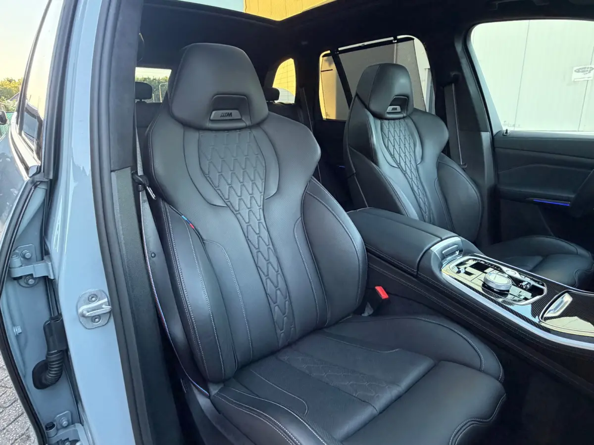 XDrive50e M Sport Pano|M seat|Skylounch|H&K|Trekh|Voll