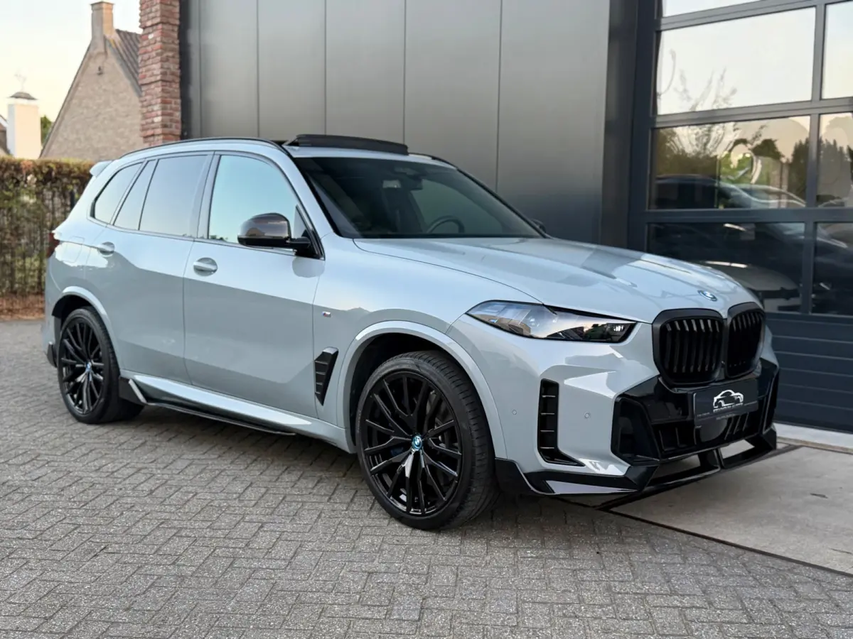 XDrive50e M Sport Pano|M seat|Skylounch|H&K|Trekh|Voll