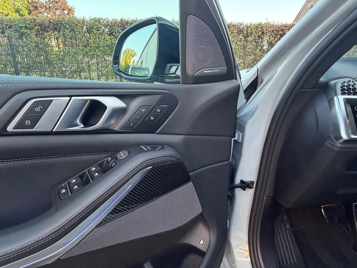 XDrive50e M Sport Pano|M seat|Skylounch|H&K|Trekh|Voll