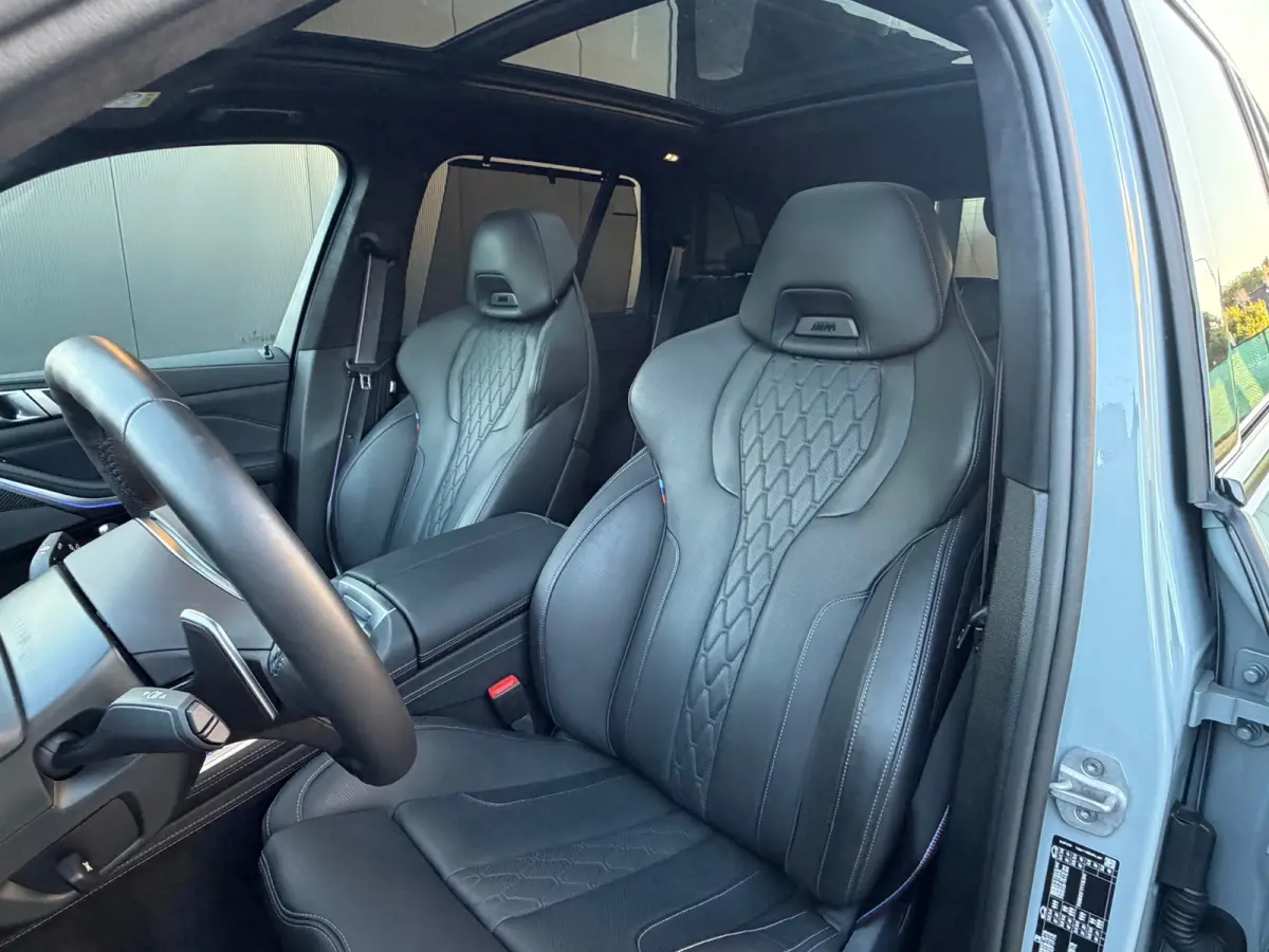 XDrive50e M Sport Pano|M seat|Skylounch|H&K|Trekh|Voll