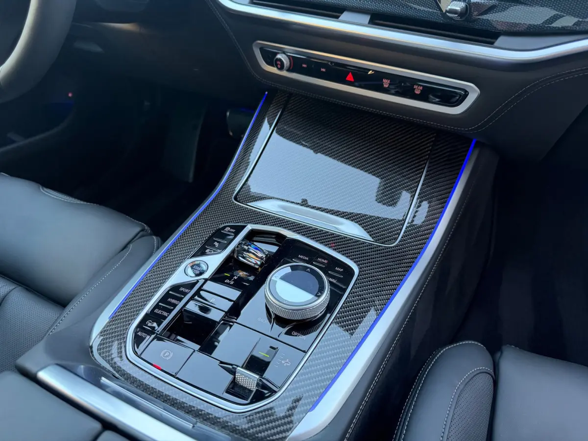 XDrive50e M Sport Pano|M seat|Skylounch|H&K|Trekh|Voll