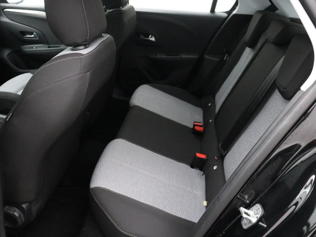 1.2 | 75pk | Airco | Cruise Control | Parkeersensoren Achter | Bluetooth | DEMO SALE |