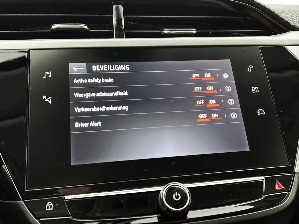 1.2 Edition | 75pk | Apple Carplay/Android Auto | Airco | Cruise Control |