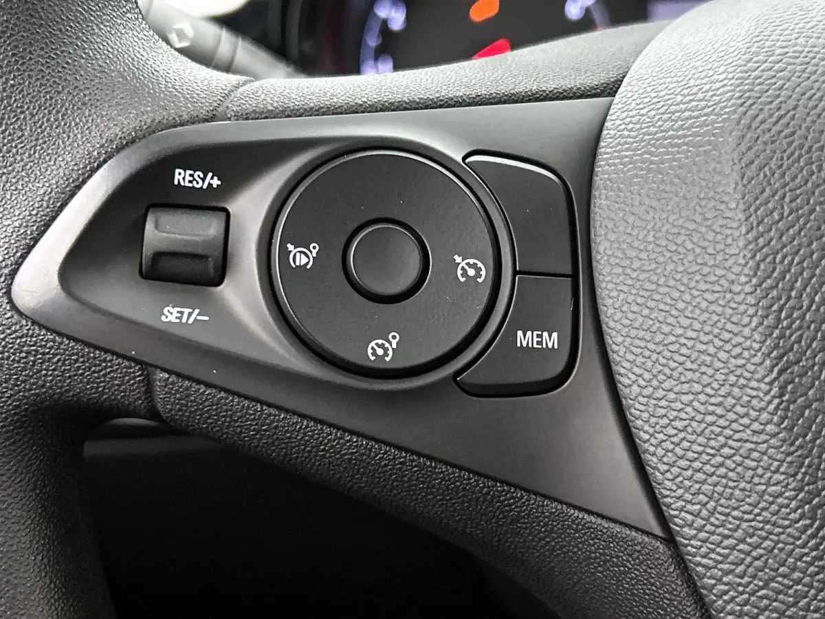 1.2 Edition | 75pk | apple Carplay/Android Auto | Camera | 39.000km |