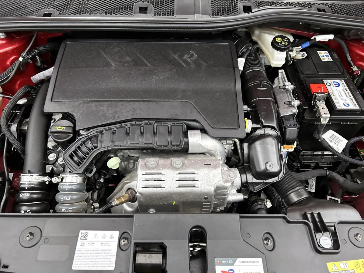 1.2 Turbo Hybrid GS | 110pk | Automaat | 18.000km! | Apple Carplay/Android Auto |