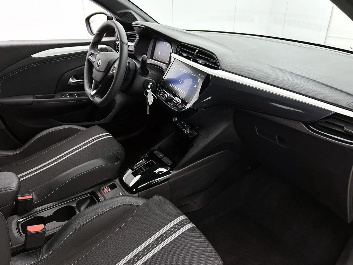 1.2 Turbo Hybrid GS | 110pk | Automaat | 18.000km! | Apple Carplay/Android Auto |