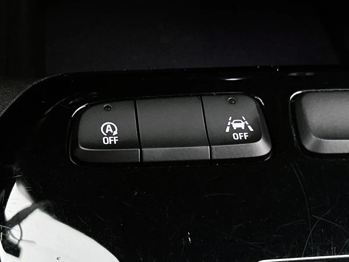 1.2 Turbo Hybrid GS | 110pk | Automaat | 18.000km! | Apple Carplay/Android Auto |