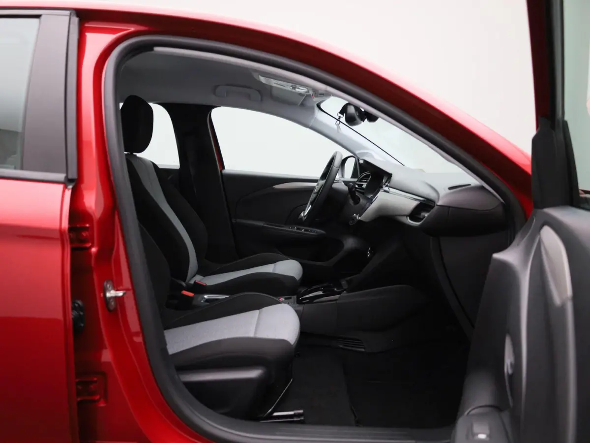 BEV 50kWh | 136pk | 3 Fase | 25.000km! | Apple Carplay/Android Auto |