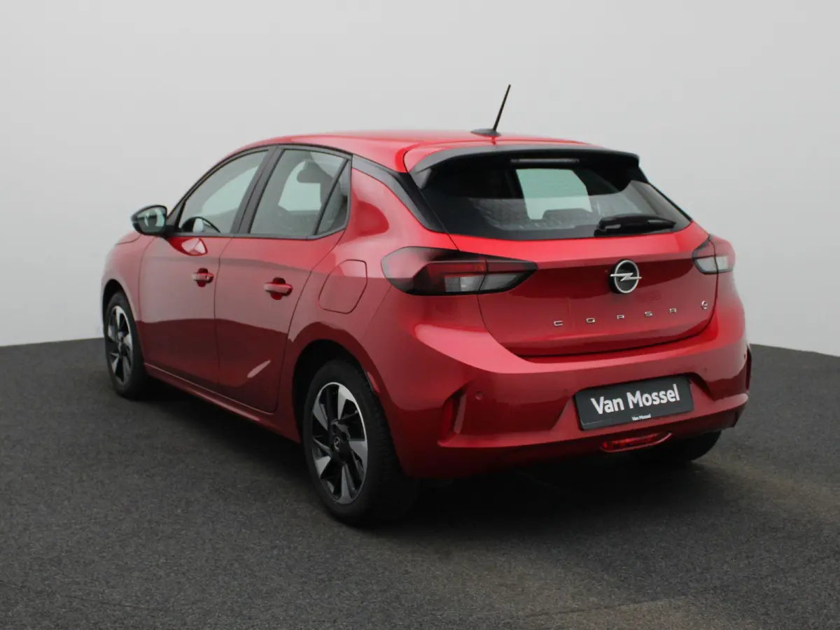 BEV 50kWh | 136pk | 3 Fase | 25.000km! | Apple Carplay/Android Auto |