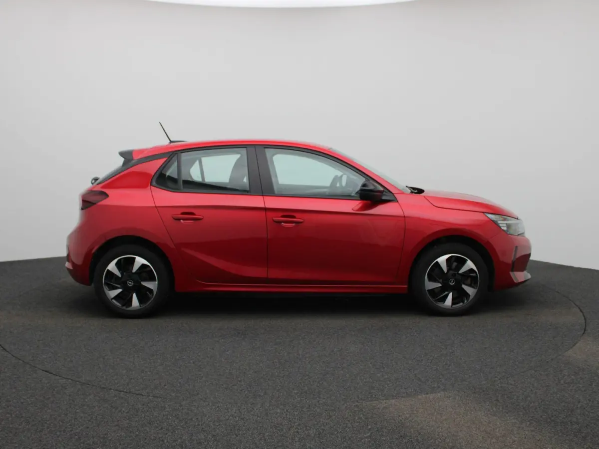 BEV 50kWh | 136pk | 3 Fase | 25.000km! | Apple Carplay/Android Auto |