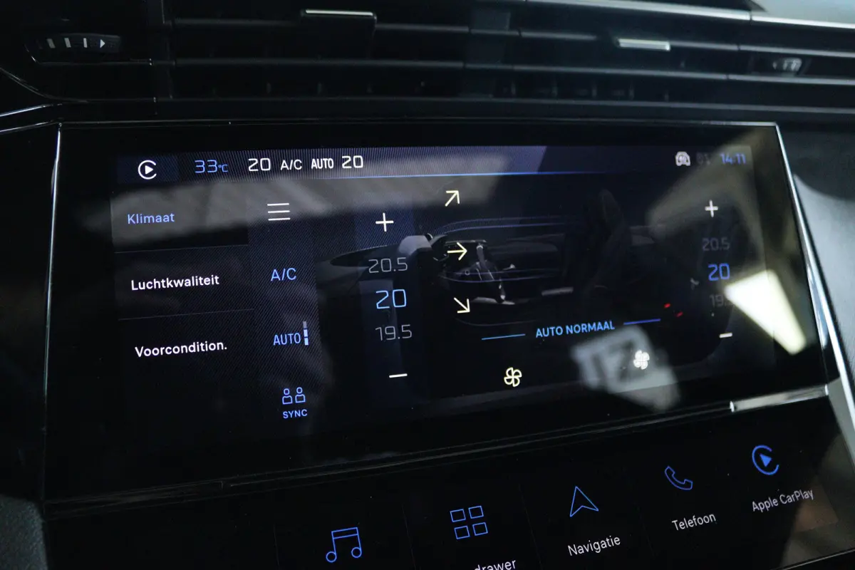 1.6 Plug-in Hybrid 195 GT | Adapt. Cruise | Focal Audio | Schuifdak | 360 Camera | Elektr. klep | Keyless | Carplay | Navi | Climate | MATRIX | 18 Inch | Standkachel