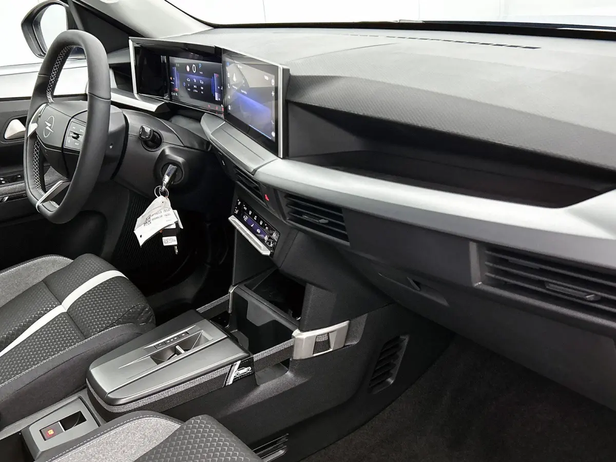 1.2 Turbo Hybrid GS 7p. Navigatie | Camera | Stuur + Stoelverwarming |