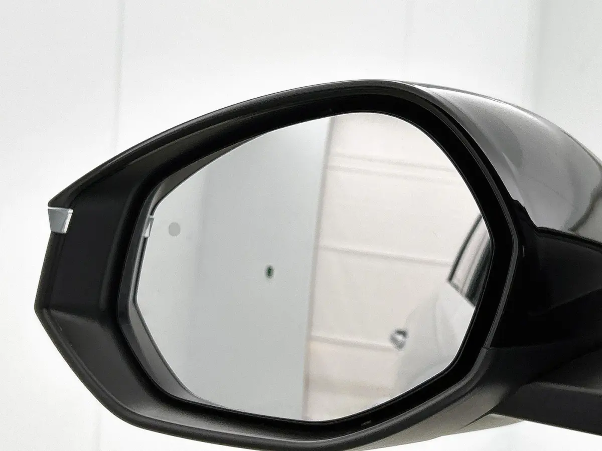 1.2 Turbo Hybrid GS Achteruitrijcamera / Apple Carplay/Android Auto / Vol Automatische airco / matrix LED koplampen / LMV 19"