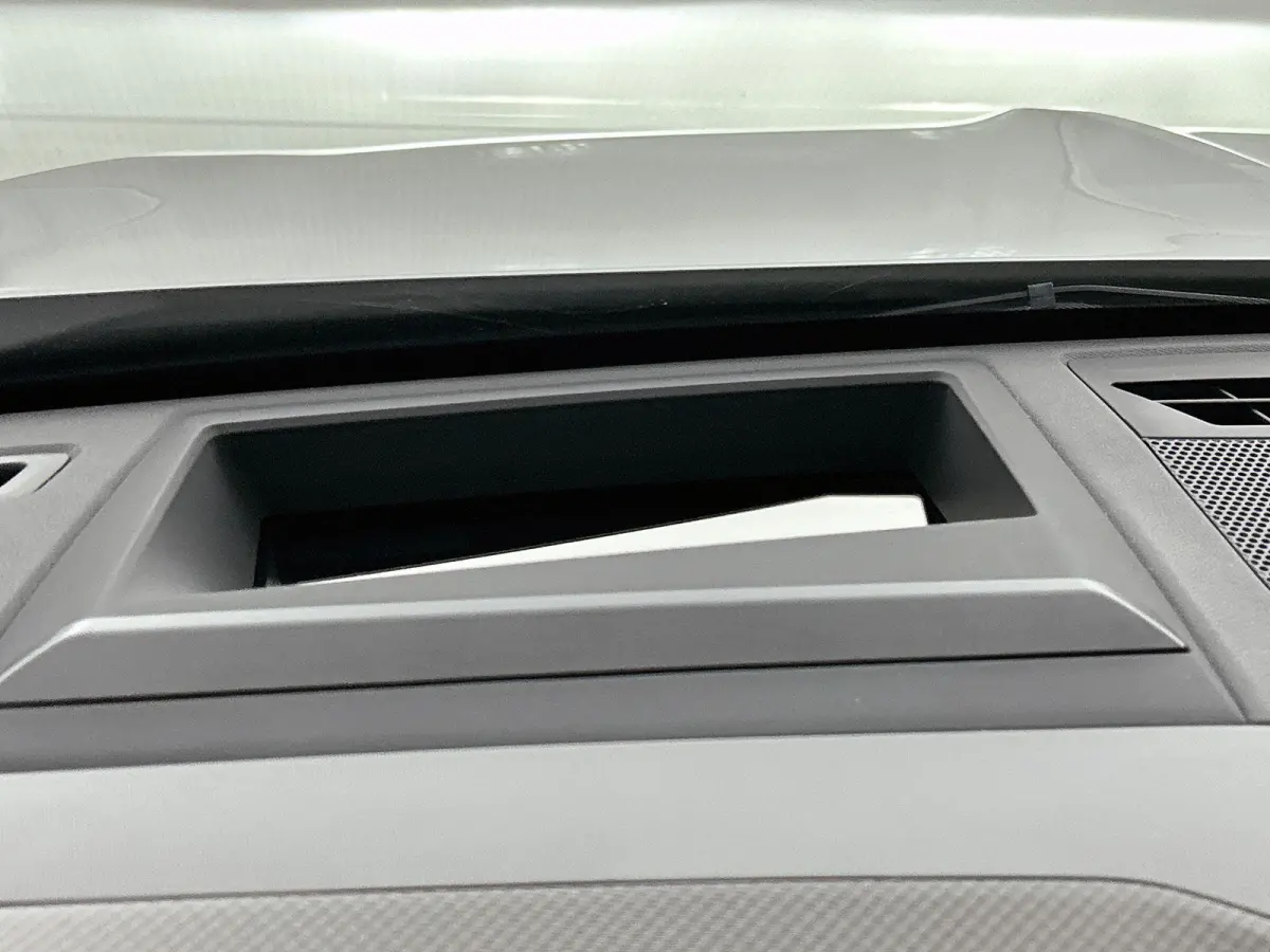 1.2 Turbo Hybrid GS Achteruitrijcamera / Apple Carplay/Android Auto / Vol Automatische airco / matrix LED koplampen / LMV 19"