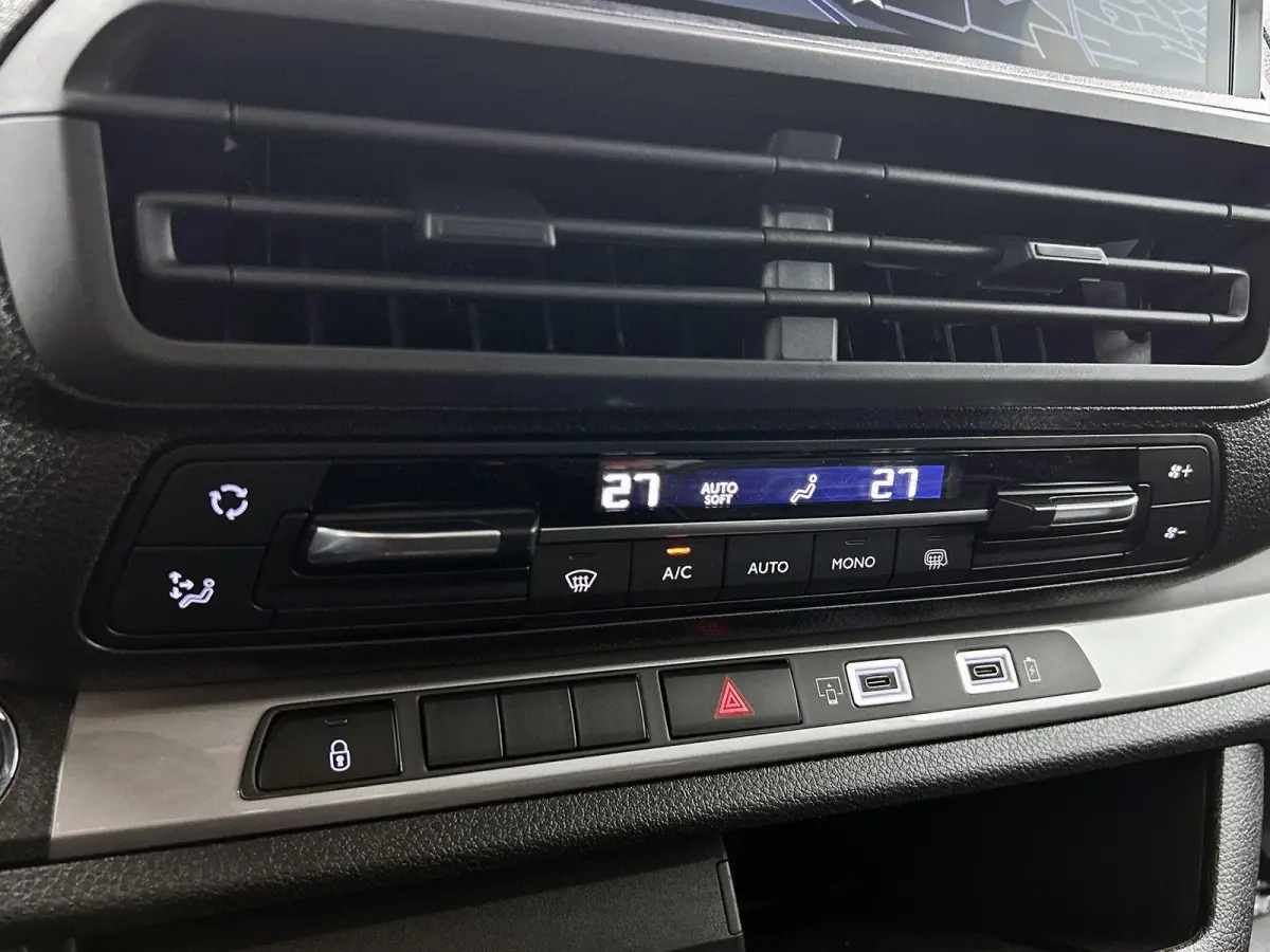 Electric L3 75 kWh DC STX | DEMO SALE