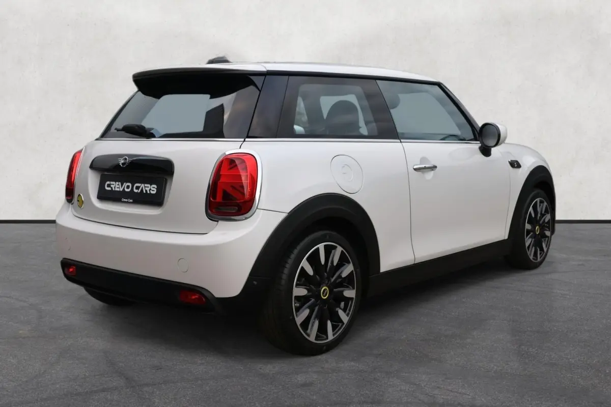 Classic 33 kWh | PANO | Keyless | SOH 96.8% |