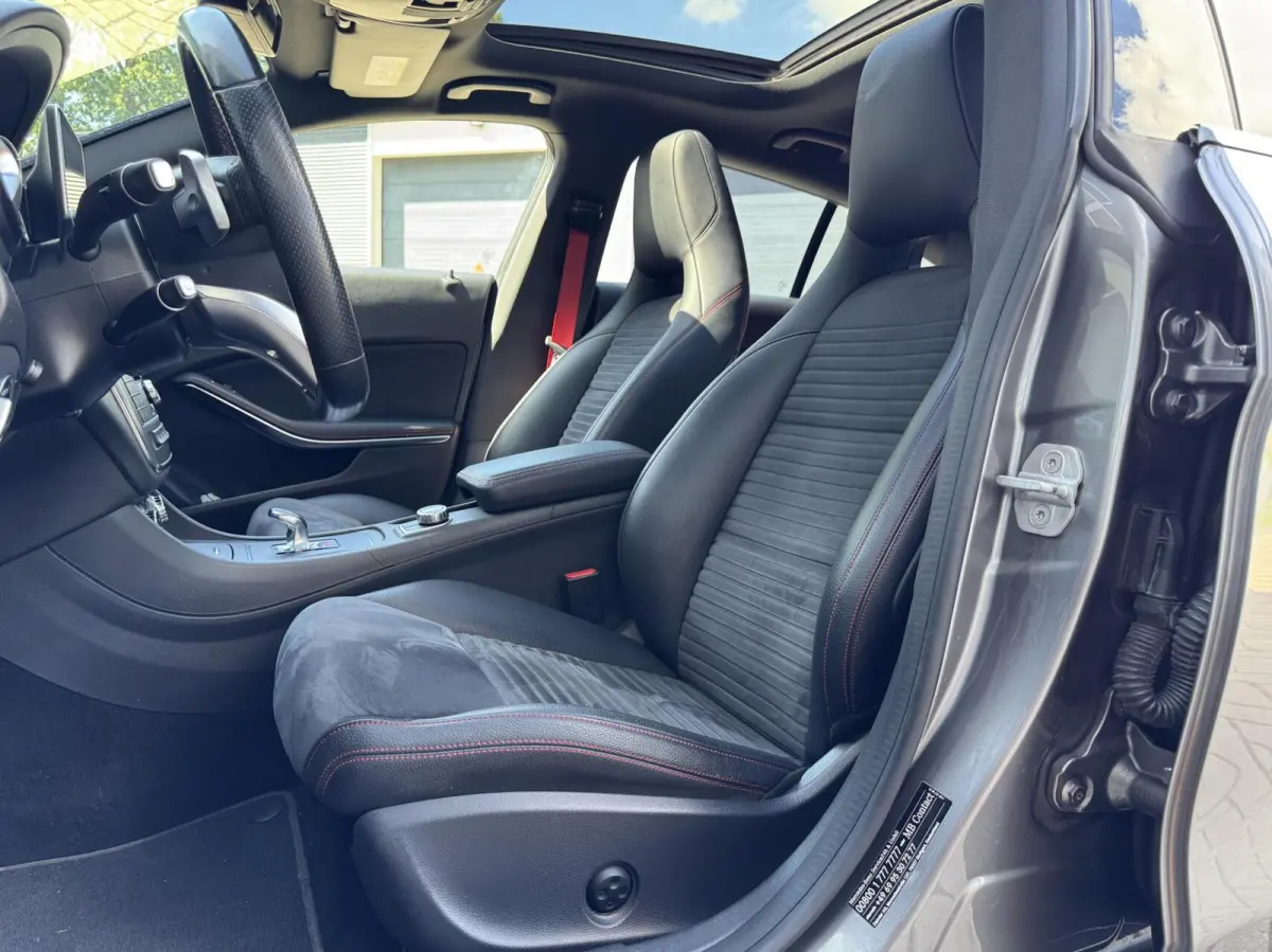 AMG 45 4MATIC OrangeArt Edition | Alcantara/Leder | Panorama | Xenon | Camera | Navigatie