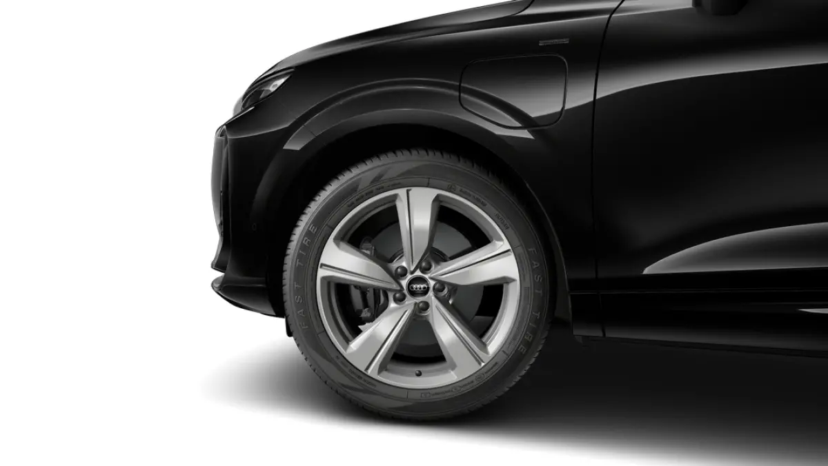 S edition | Adaptive cruise control | Audi sound system | Cruise control