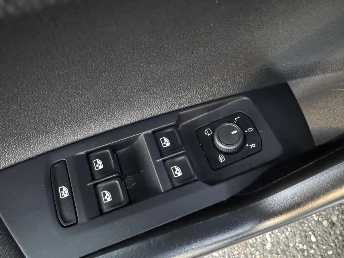 1.0 TSI Life DSG Navi Camera LaneAssist Garantie Stlvw