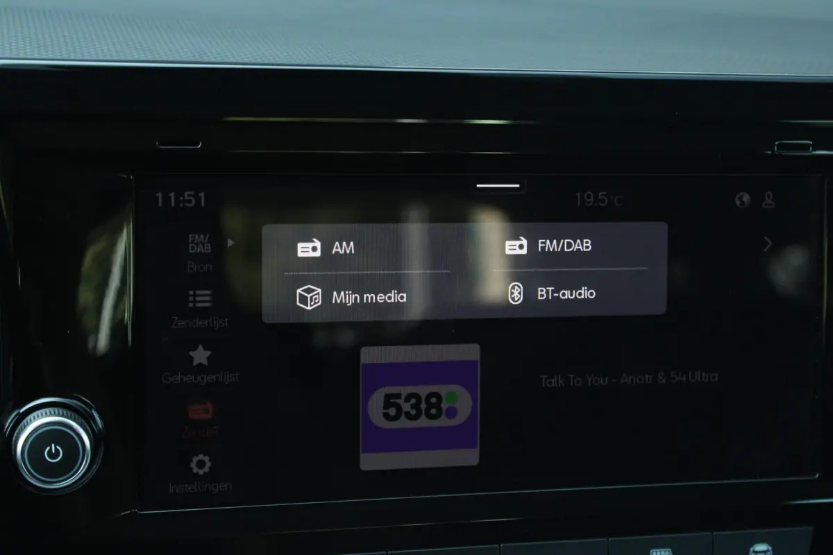 1.0 EcoTSI 95pk Style | Airco Automatisch | Parkeersensoren | Apple CarPlay/ Android Auto | Cruise Control