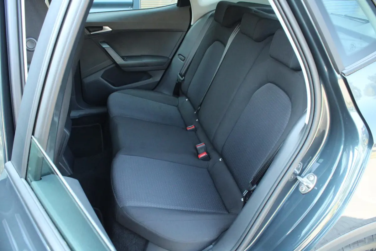 1.0 EcoTSI 95pk Style | Airco Automatisch | Parkeersensoren | Apple CarPlay/ Android Auto | Cruise Control