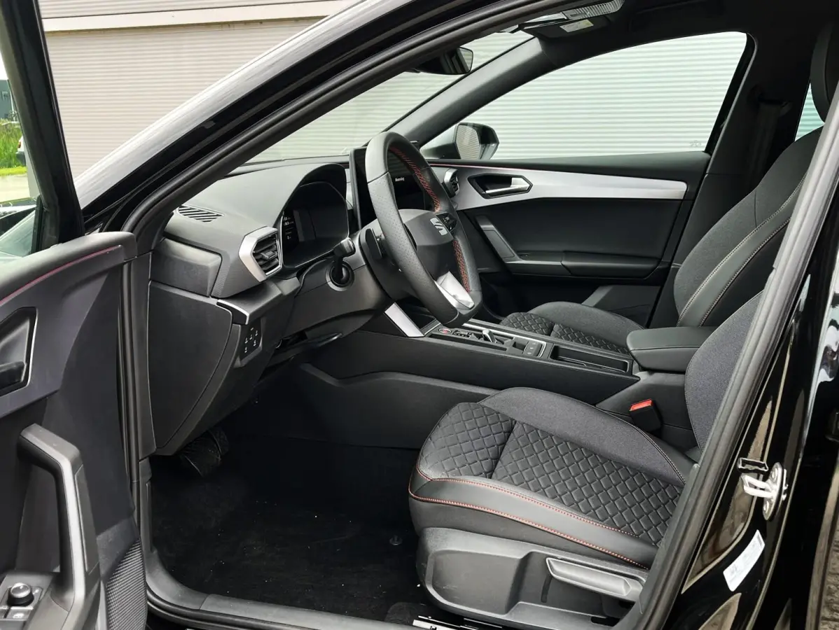 1.5 TSI 204pk DSG e-Hybrid FR Business | Trekhaak Uitklapbaar | Velgen 17''