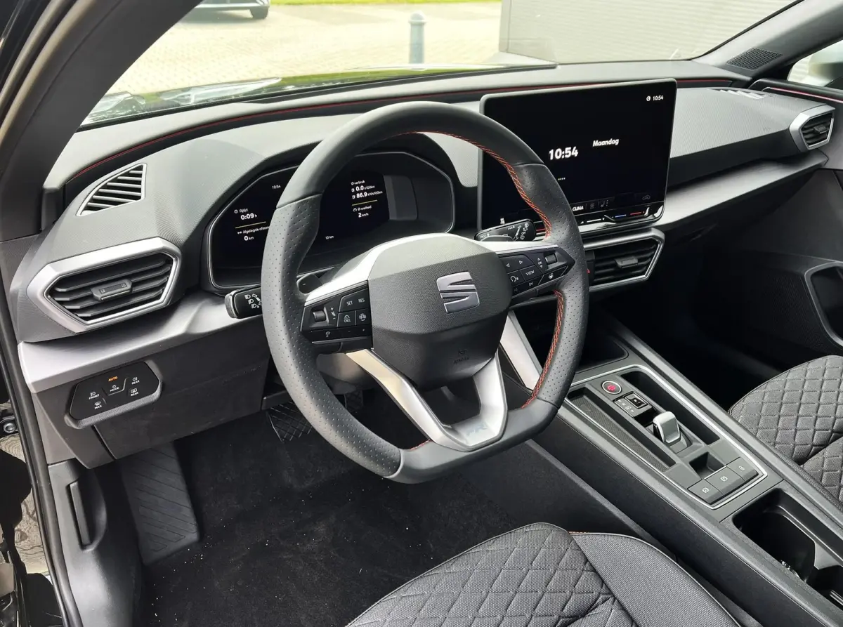 1.5 TSI 204pk DSG e-Hybrid FR Business | Trekhaak Uitklapbaar | Velgen 17''