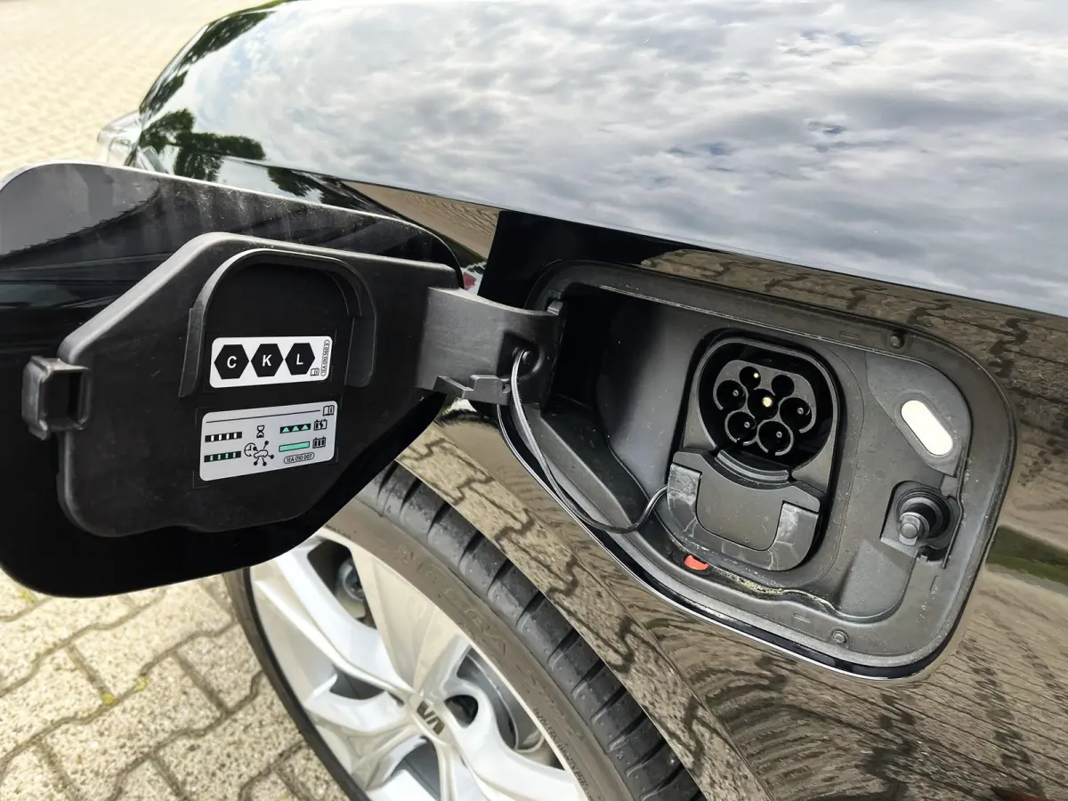 1.5 TSI 204pk DSG e-Hybrid FR Business | Trekhaak Uitklapbaar | Velgen 17''