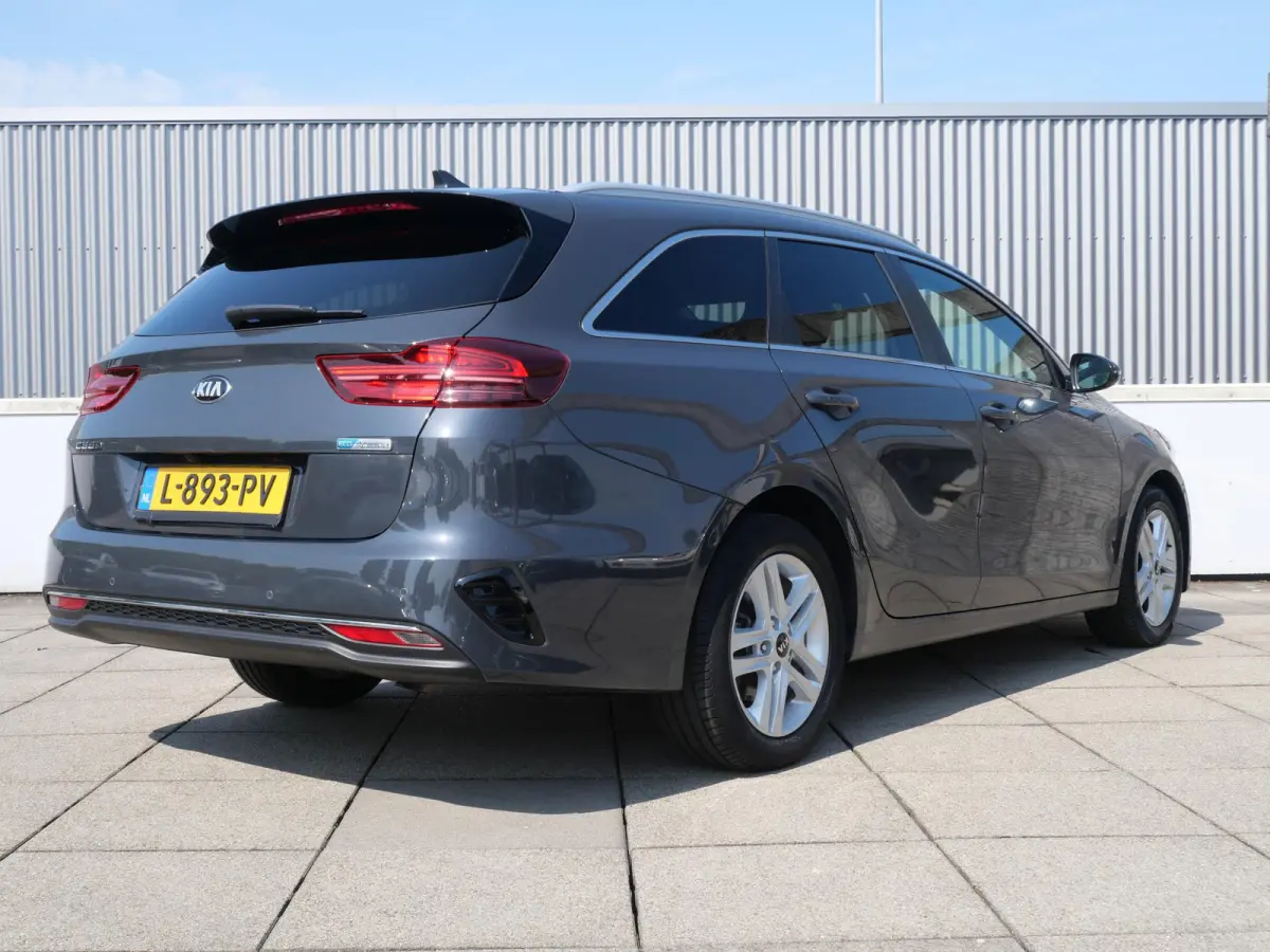1.0 T-GDi DynamicPlusLine | Automaat | Cruise | Clima | Carplay | Camera | Keyless | Navi | Stoel-stuurverwarming |