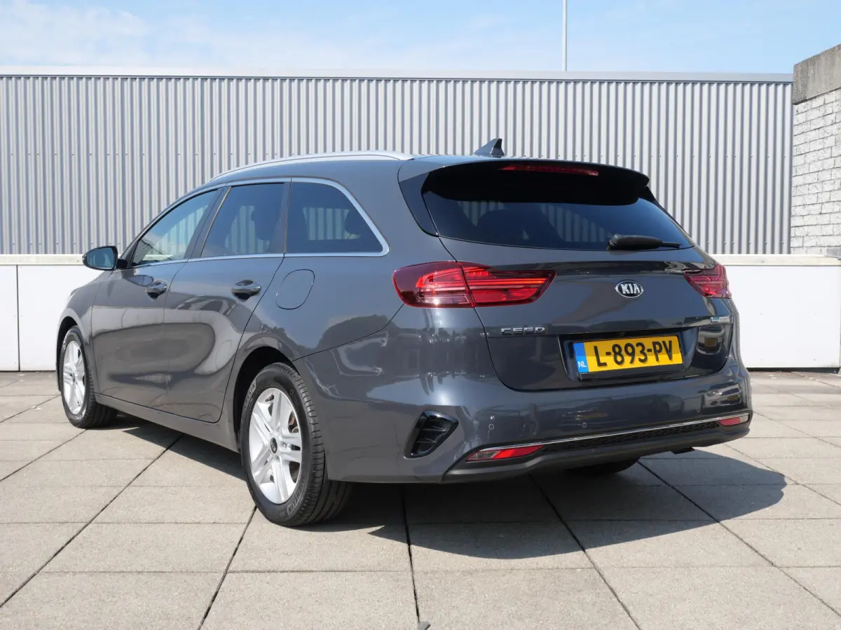 1.0 T-GDi DynamicPlusLine | Automaat | Cruise | Clima | Carplay | Camera | Keyless | Navi | Stoel-stuurverwarming |