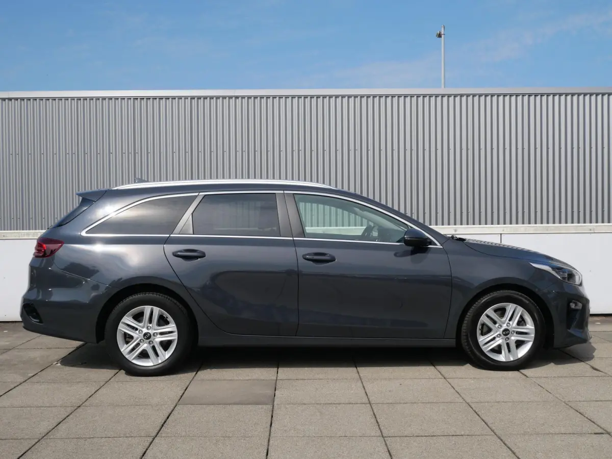 1.0 T-GDi DynamicPlusLine | Automaat | Cruise | Clima | Carplay | Camera | Keyless | Navi | Stoel-stuurverwarming |
