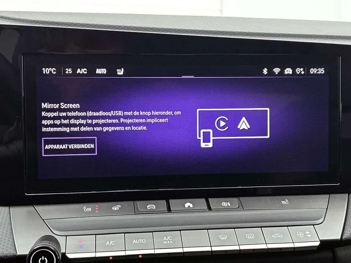 1.2 Business Edition 110pk | Navigatie | Adaptieve Cruise Control | Camera | LED | Keyless Entry/Start | Stoelverwarming | Apple Carplay/Android Auto |
