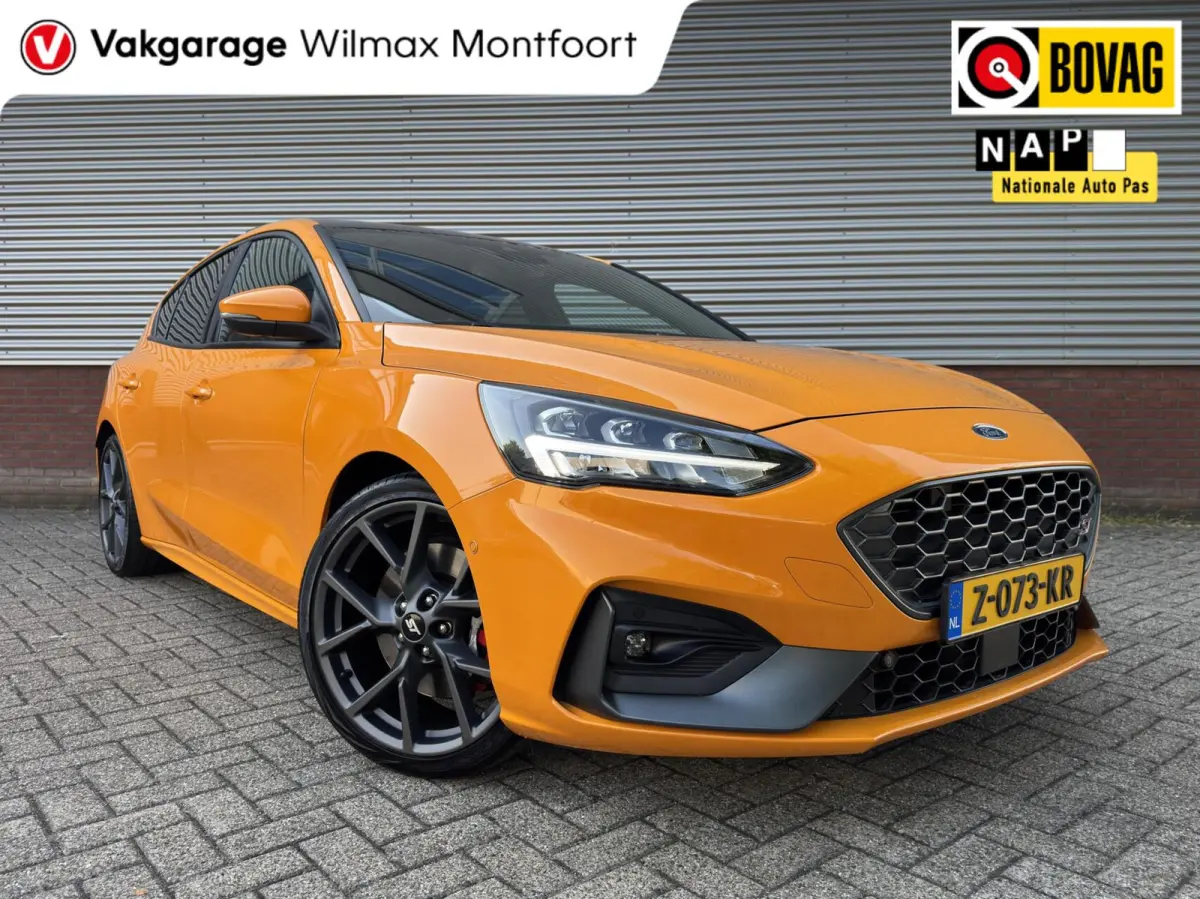 2.3 EcoBoost ST-X|Pano|Camera|Orange Fury|B&O|Winterpack|BLIS|